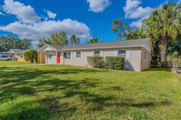 Single-family house For Sale in Orlando, Florida