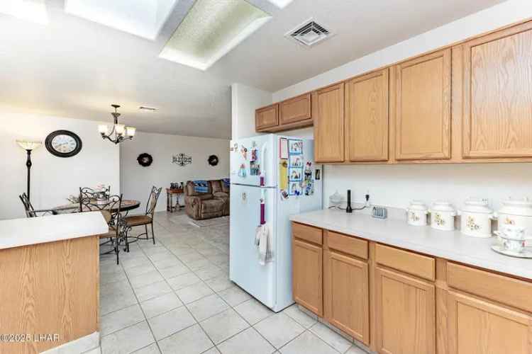 Single-family house For Sale in 2919, McCulloch Boulevard North, Lake Havasu City, Arizona