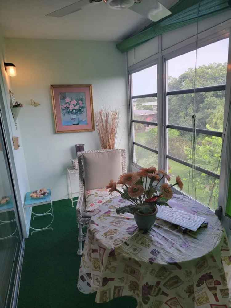 Condo For Sale in Florida