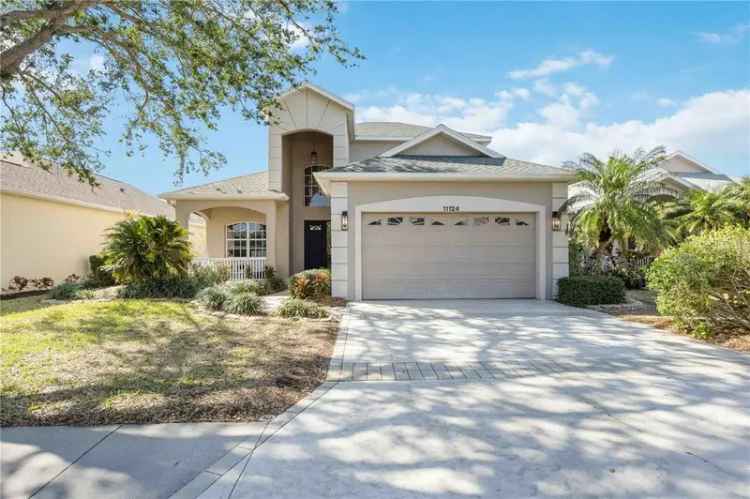 Single-family house For Sale in 11124, Sanctuary Drive, Bradenton, Florida