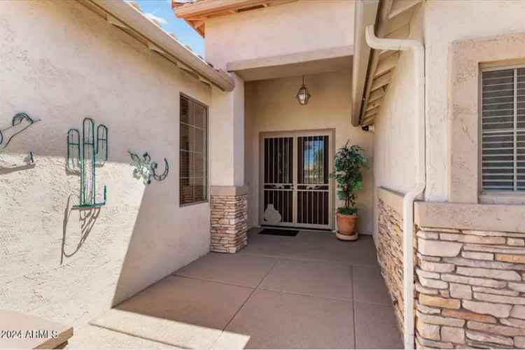 Single-family house For Sale in 17919, West Spencer Drive, Surprise, Arizona