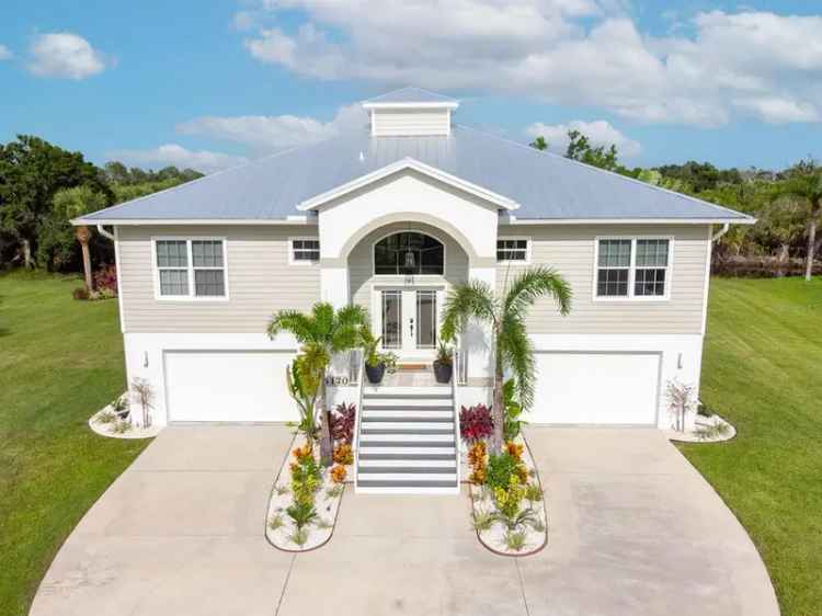 Single-family house For Sale in 6170, McKinley Terrace, Englewood, Florida