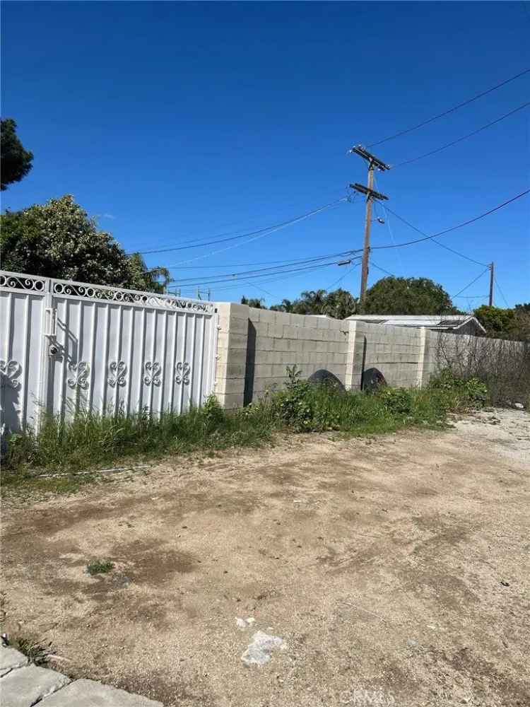 Single-family house For Sale in Los Angeles, California