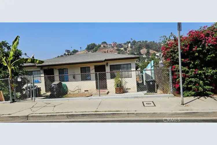 Multi-family house For Sale in Los Angeles, California