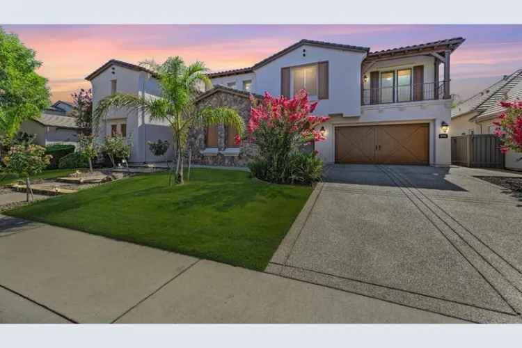 Single-family house For Sale in 1996, Robin Brook Way, Roseville, California