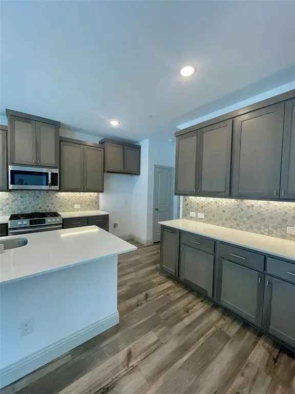 Condo For Rent in 1013, Emil Place, Allen, Texas