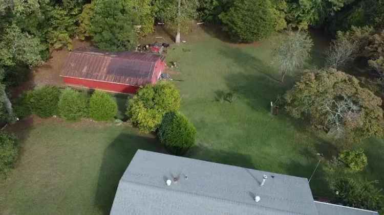 Single-family house For Sale in Cumming, Georgia