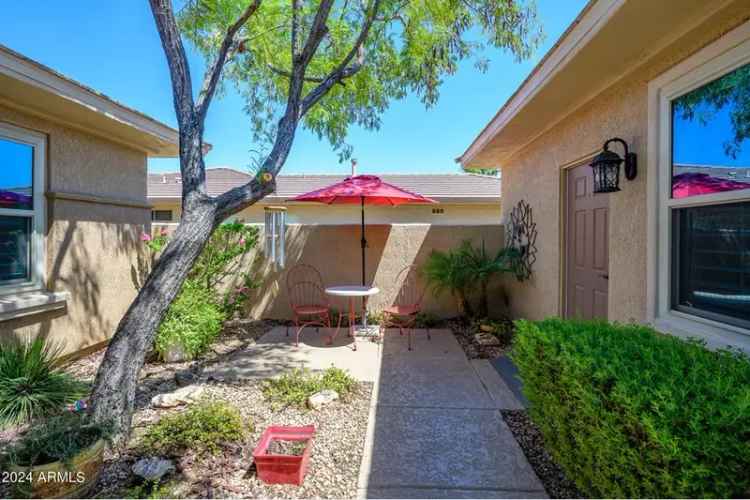 Single-family house For Sale in 17226, West Calistoga Drive, Surprise, Arizona