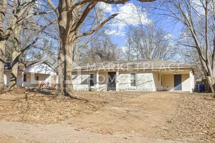 Updated 3-Bedroom Home in Desoto County