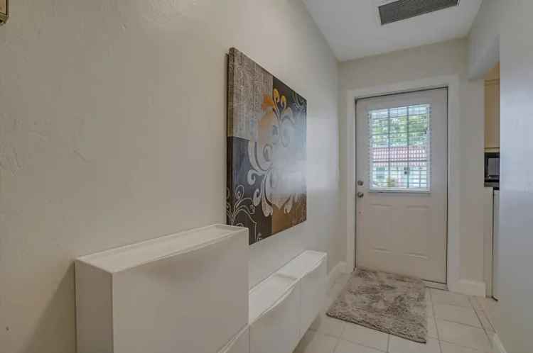 Condo For Sale in Lake Worth Beach, Florida