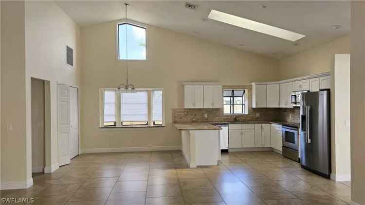 Single-family house For Sale in 24781, Carnoustie Court, Bonita Springs, Florida