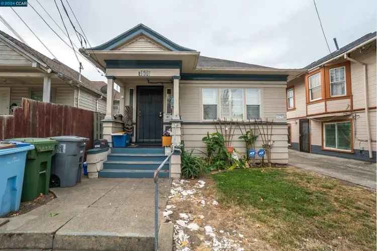 Single-family house For Sale in 1606, Derby Street, Berkeley, California