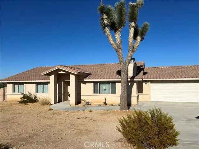 Single-family house For Sale in 6607, Torres Avenue, Joshua Tree, California