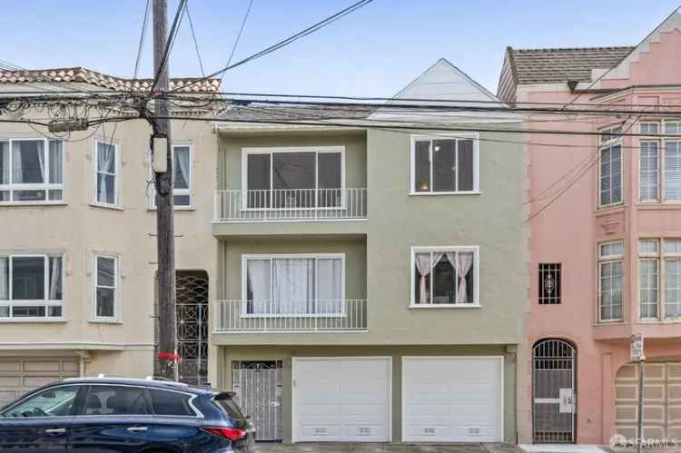 Multi-family house For Sale in San Francisco, California