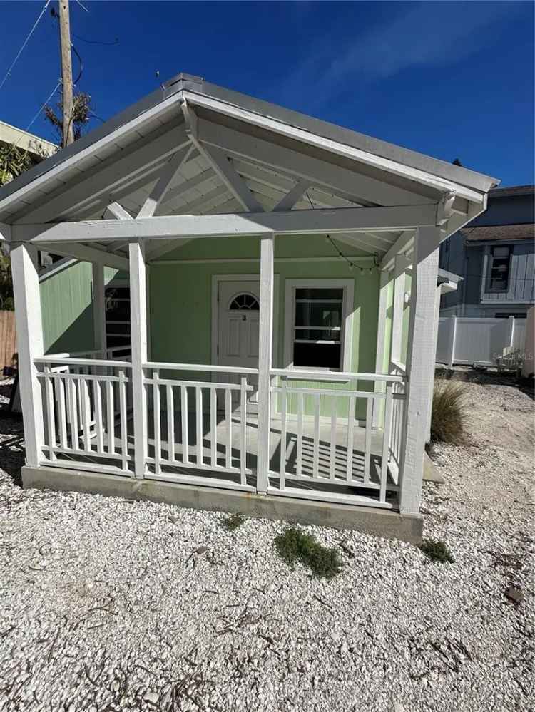 Multi-family house For Sale in 303, Beach Road, Siesta Key, Florida