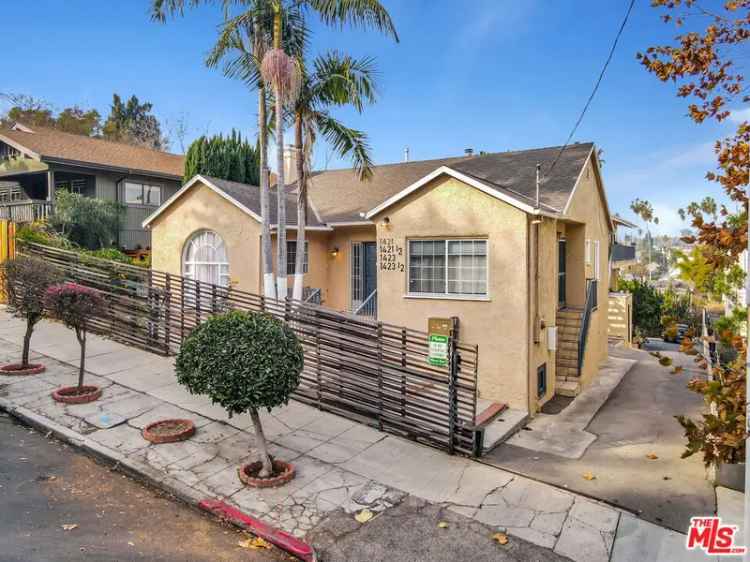 Multi-family house For Sale in 1421, Waterloo Street, Los Angeles, California