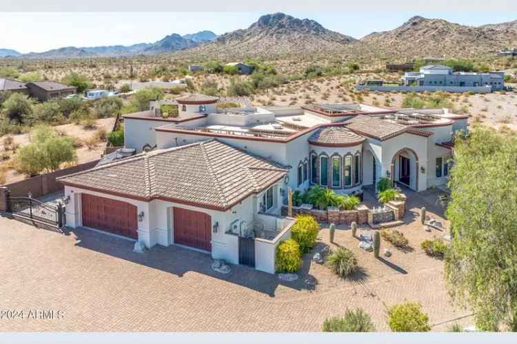 Single-family house For Sale in 9233, South Krista Drive East, Goodyear, Arizona