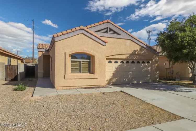 Single-family house For Sale in 6635, East Ladonna Lane, Tucson, Arizona