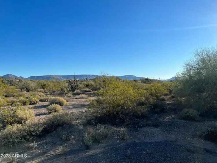 Land For Sale in New River, Arizona