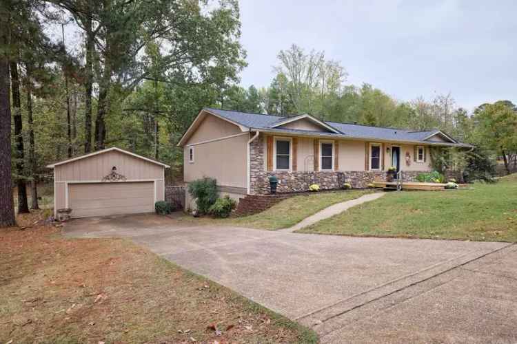 Single-family house For Sale in 2728, Ranchwood Drive, Benton, Arkansas