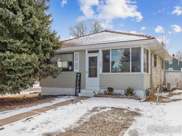 Single-family house For Sale in 900, Charlotte Street, Johnstown, Colorado