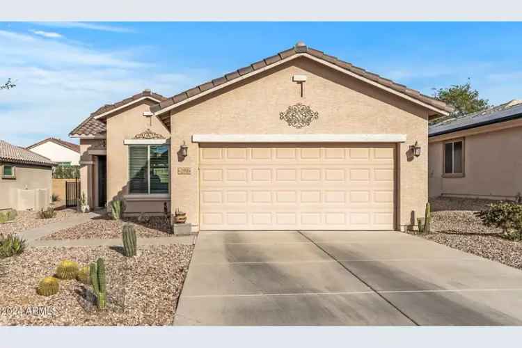 Single-family house For Sale in 22958, West Devin Drive, Buckeye, Arizona