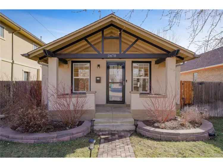 Single-family house For Sale in 2470, Meade Street, Denver, Colorado