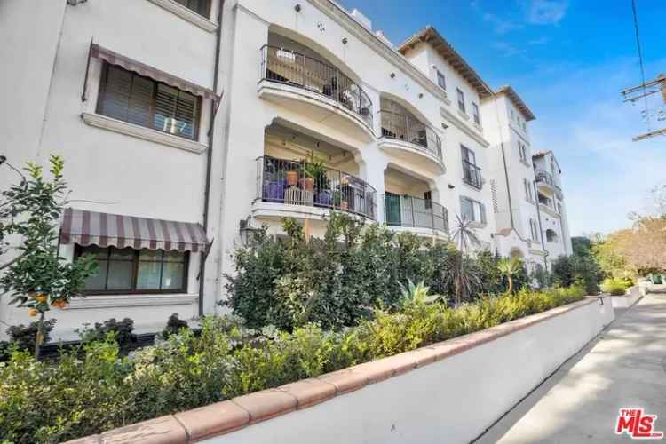 Condo For Sale in 13308, Valleyheart Drive, Los Angeles, California