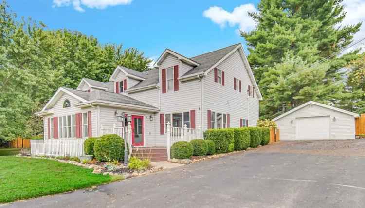 Single-family house For Sale in 580, West Jefferson Street, Culver, Indiana