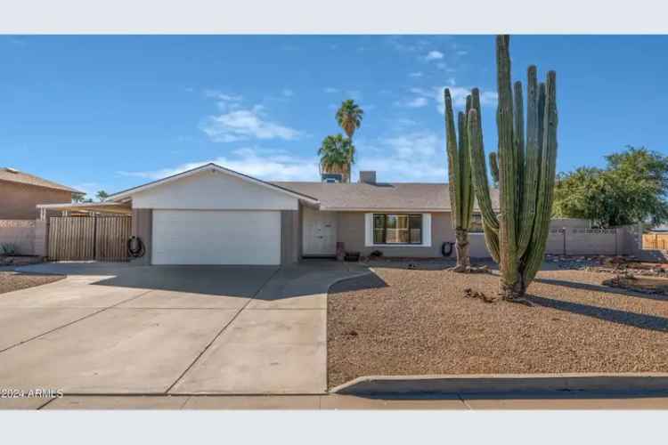 Single-family house For Sale in 5849, West Monte Cristo Avenue, Glendale, Arizona