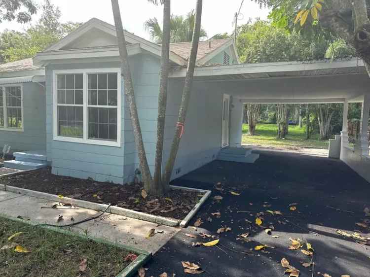 Single-family house For Sale in 1714, 2nd Avenue East, Bradenton, Florida