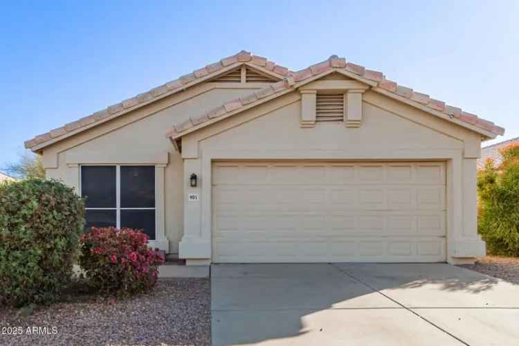 Single-family house For Sale in 901, North Longmore Street, Chandler, Arizona