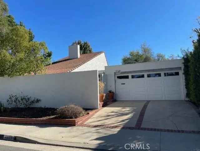 Single-family house For Sale in 4528, Guildhall Court, Westlake Village, California