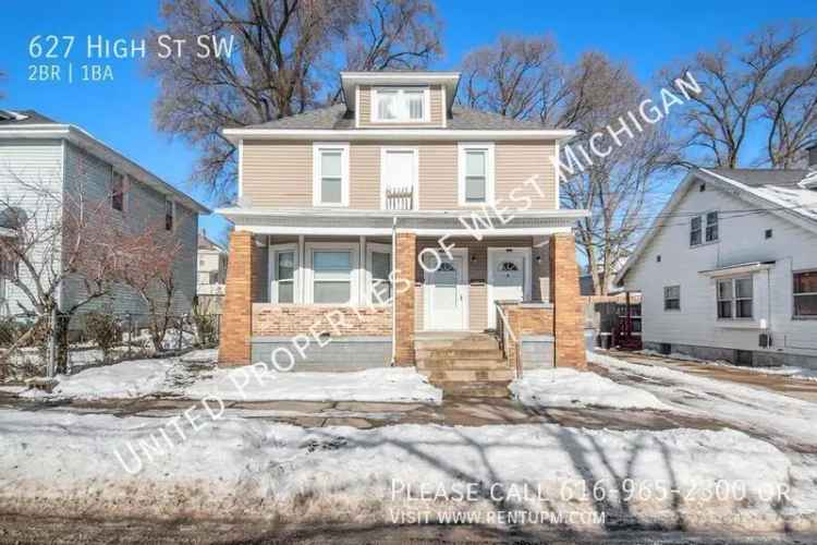 Newly Renovated 2-Bedroom Apartment in Roosevelt Park