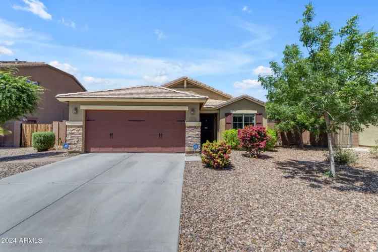 Single-family house For Sale in 2218, East Gillcrest Road, Gilbert, Arizona