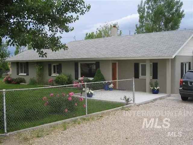 Single-family house For Sale in Nampa, Idaho