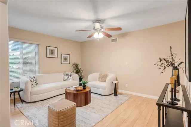 Single-family house For Sale in 16960, Rayen Street, Los Angeles, California