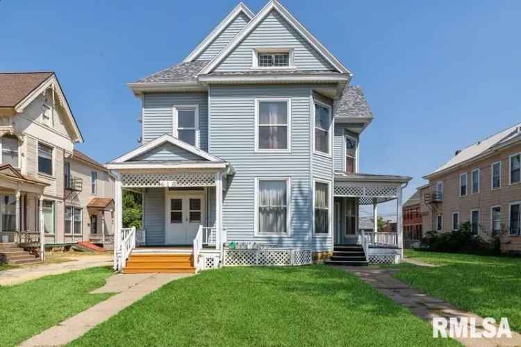 Multi-family house For Sale in 416, 7th Avenue South, Clinton, Iowa