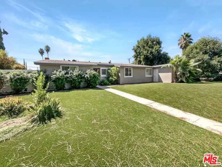 Single-family house For Sale in Los Angeles, California