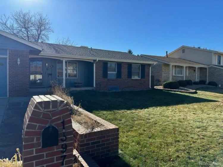 Single-family house For Sale in 13974, East Arkansas Place, Aurora, Colorado