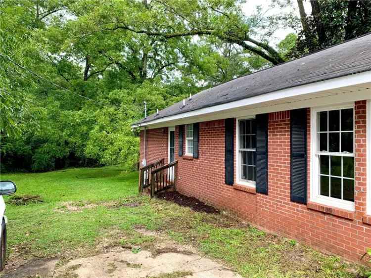 Single-family house For Sale in 513, North Donahue Drive, Auburn, Alabama