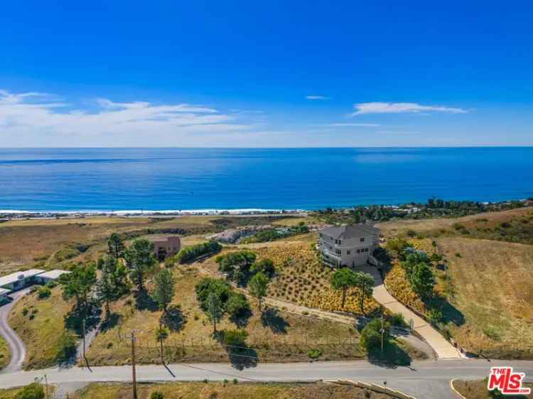 Single-family house For Sale in 6007, Trancas Canyon Road, Malibu, California