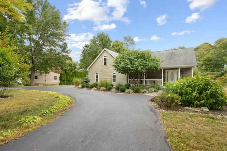 Single-family house For Sale in 341, Scotland Road, Norwich, Connecticut