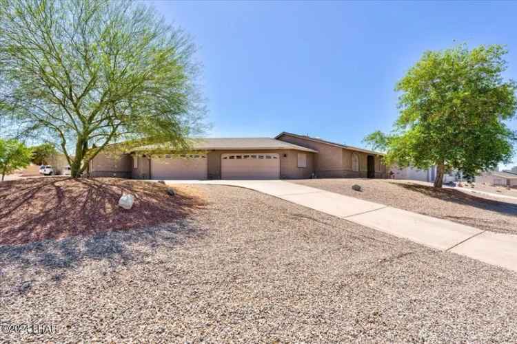 Multi-family house For Sale in 2926, Chemehuevi Boulevard, Lake Havasu City, Arizona