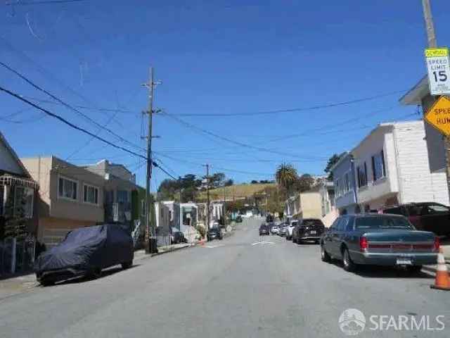 Single-family house For Sale in San Francisco, California