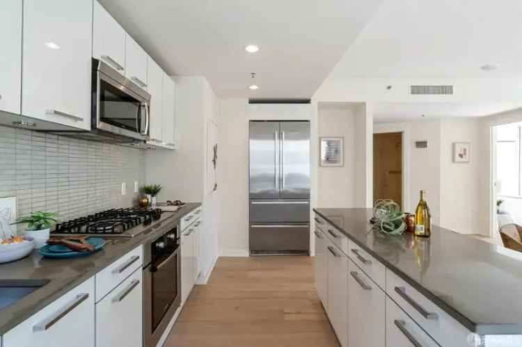 Luxury 2BD 2BA Condo in One Hawthorne High-Rise San Francisco