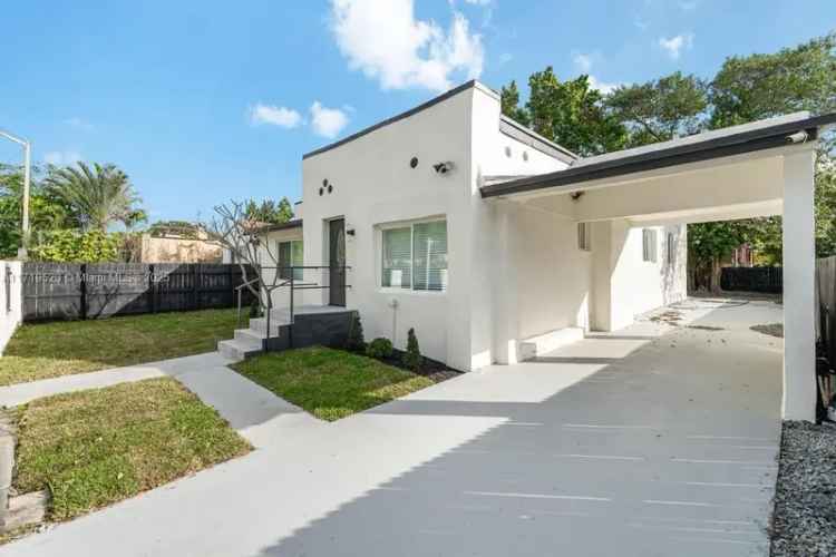 Single-family house For Sale in 136, Northwest 47th Street, Miami, Florida