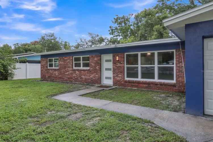 Single-family house For Sale in Tampa, Florida