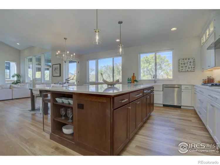 Single-family house For Sale in 913, Saint Andrews Lane, Louisville, Colorado