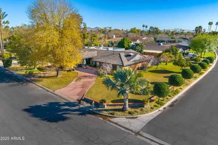 Single-family house For Sale in 3817, North Jokake Drive, Scottsdale, Arizona